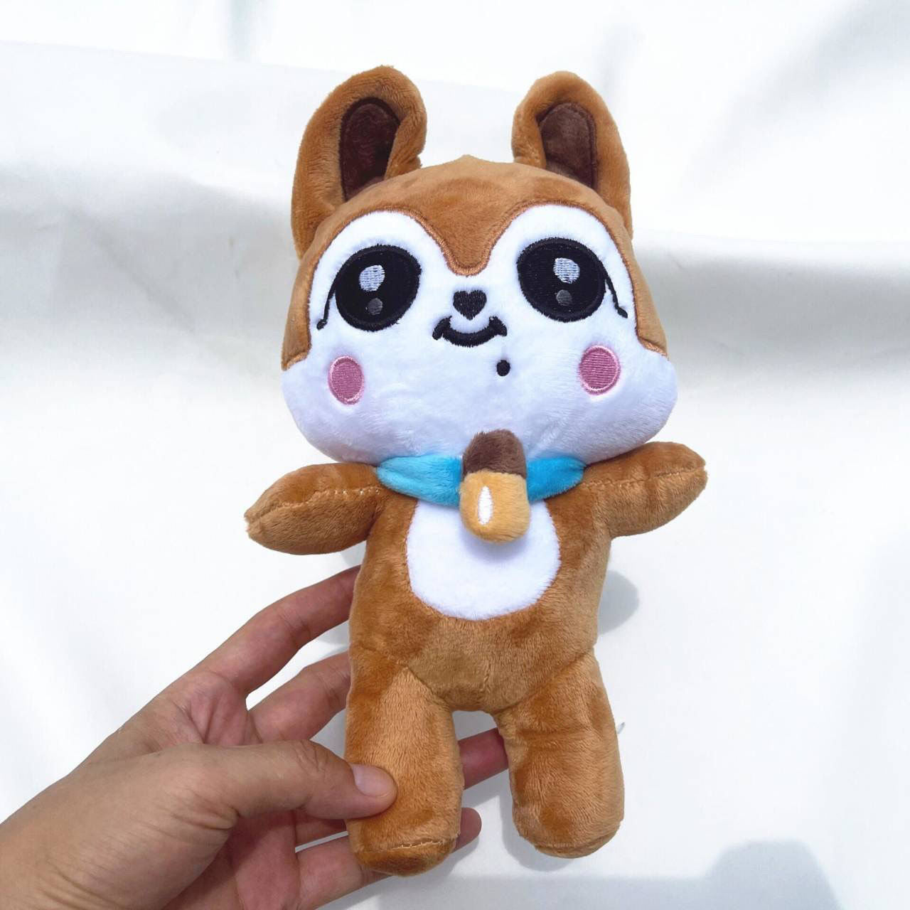 IVE MERCH MINIVE PLUSH (20 cm)