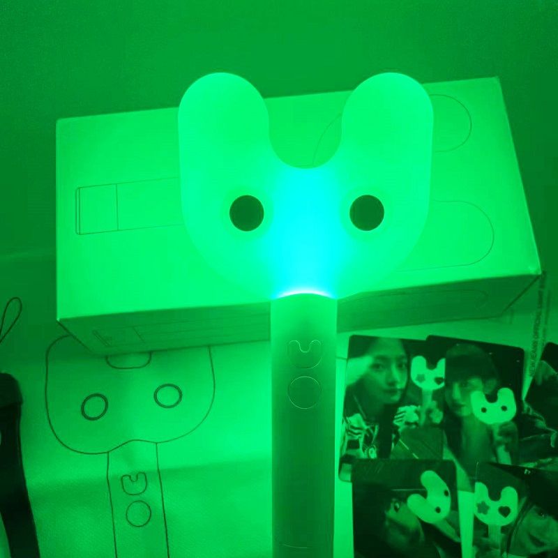 LIGHTSTICK NEWJEANS NJZ BLUETOOTH WITH PHOTOCARDS