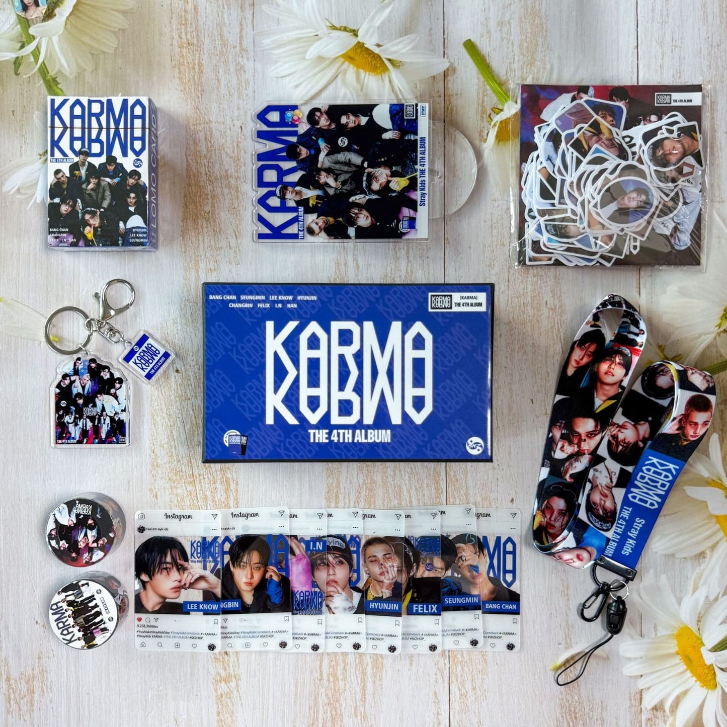 STRAY KIDS KARMA GIFT BOX