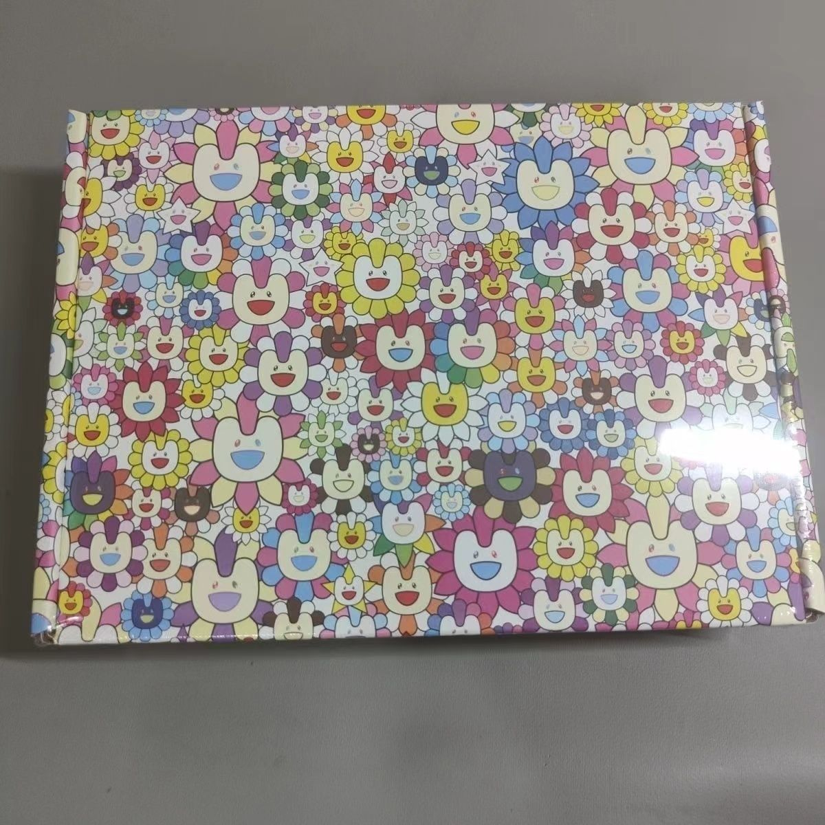 NJZ NEWJEANS DRAWSTRING BAG WITH CUSTON BOX AND ACCESSORIES